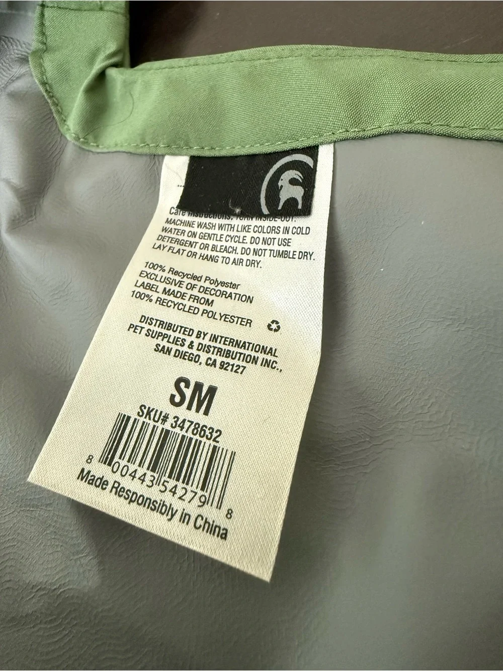 Backcountry x petco The Rain Jacket Rain Shell - Green & Yellow - Size small